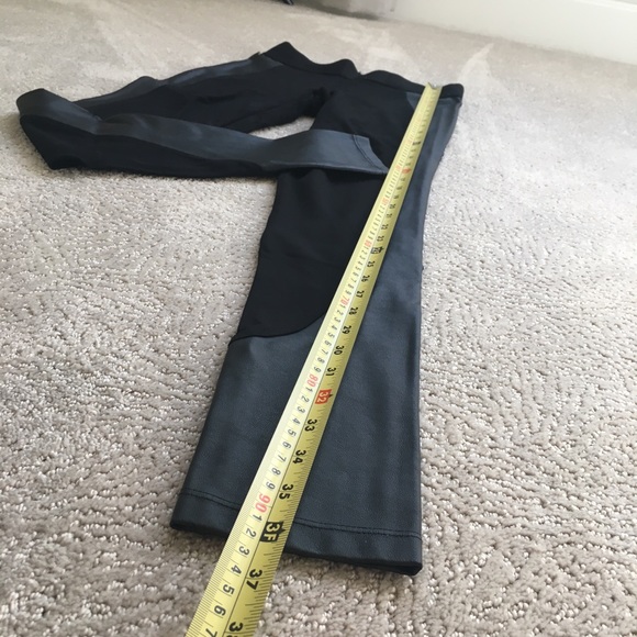 Soft leggings half leather - Picture 2 of 5